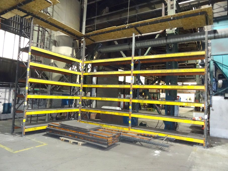 3 bays Dexion Speedlock heavy duty boltless pallet...