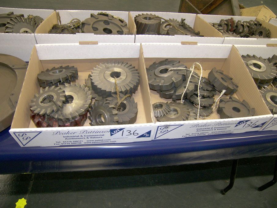 Qty HSS side & face milling cutters to 6" in 2 box...