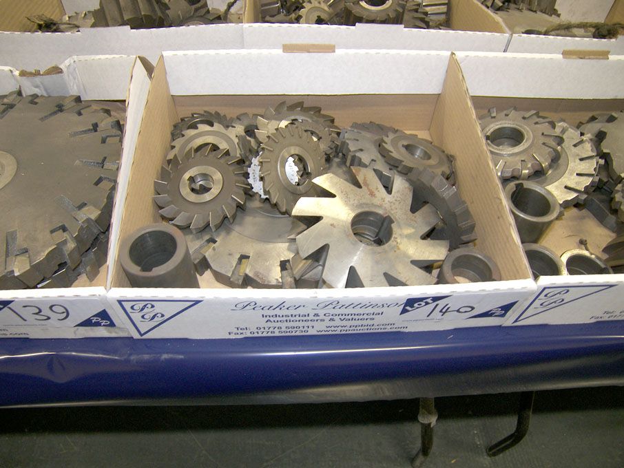 Qty HSS side & face milling cutters to 10" approx