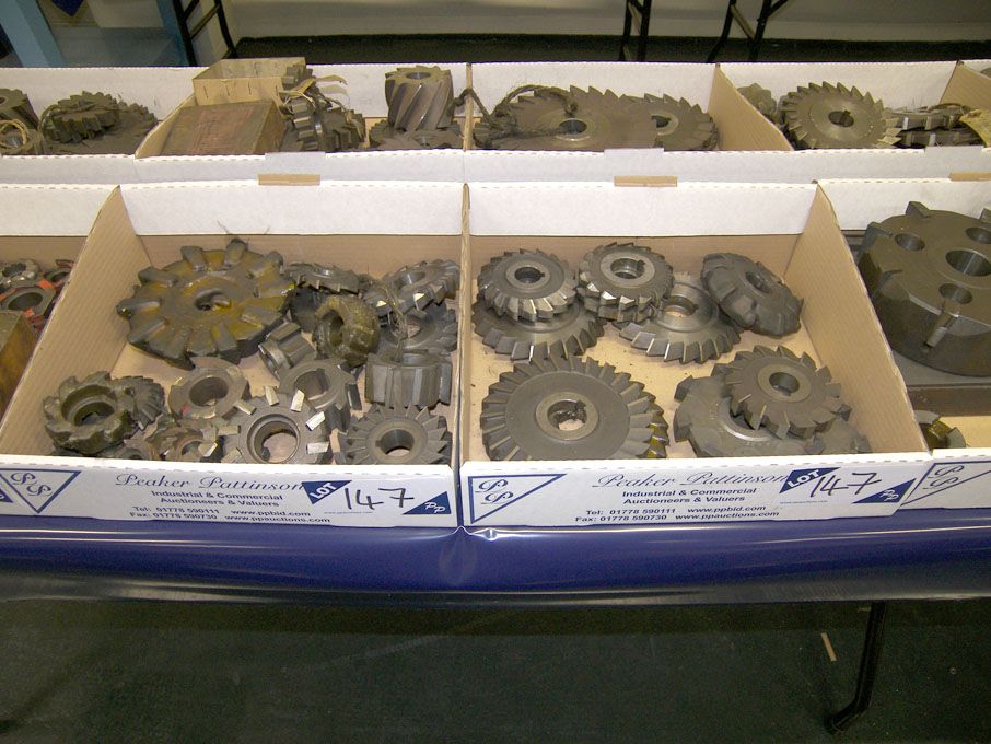 Qty HSS side & face milling cutters to 6" in 2 box...
