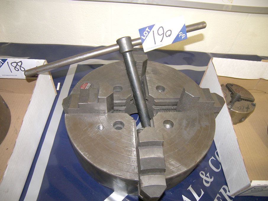 Pratt 157A 4 jaw chuck, 300mm dia
