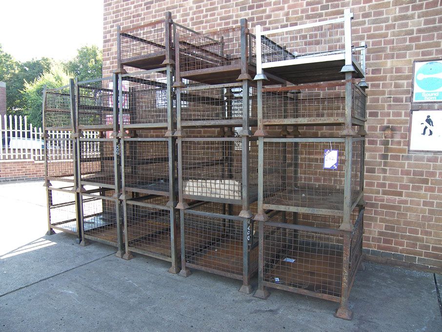 AMEND - Should Read: '15x wire mesh stillages to&n...