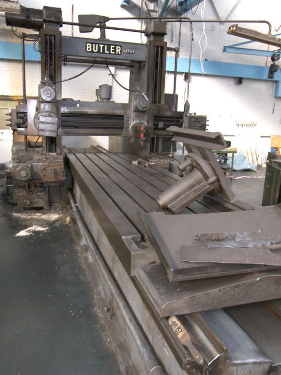AMEND - Should read 'Butler twin head planer, 3600...