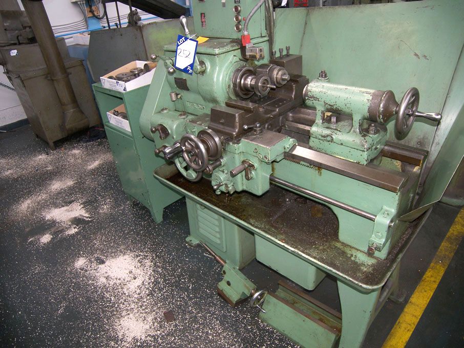 Leblond centre lathe, 200mm CH x 600mm b.c., 68-40...