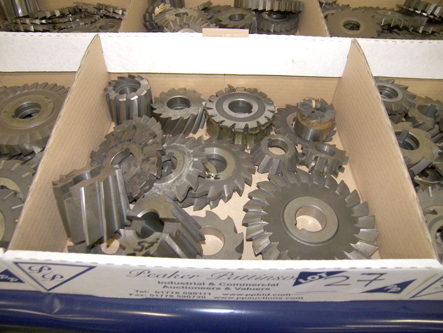Qty HSS side & face milling cutters to 5" dia appr...