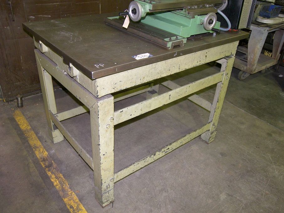 Crown Windley 1200x900mm CI surface table