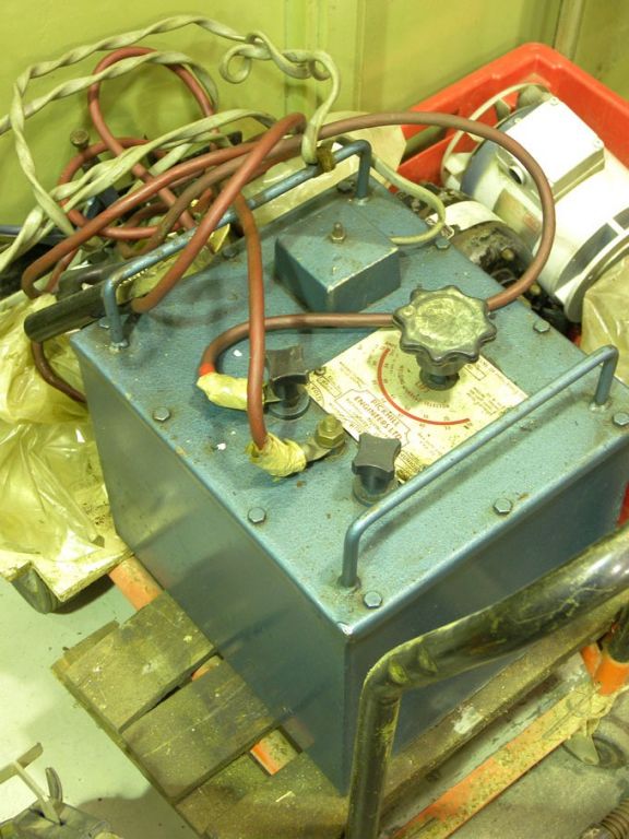 Pick Hill Junior portable welder, 110A