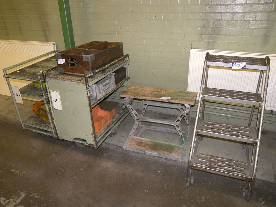 Black & Decker workbench, 2x mobile trolleys, 4 st...