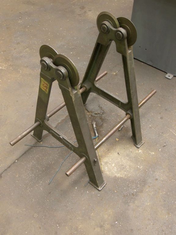 Jones & Shipman wheel balancer