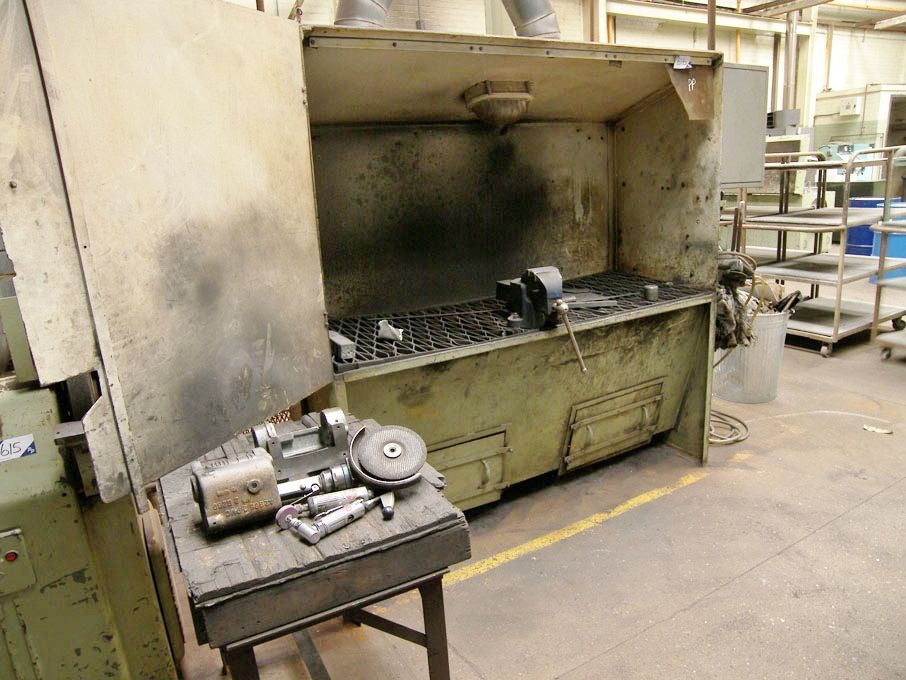 1800x700mm fettling booth