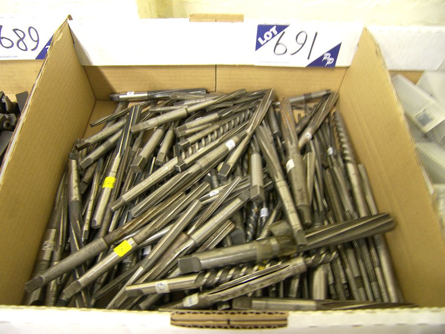 Qty HSS reamers to 18mm approx