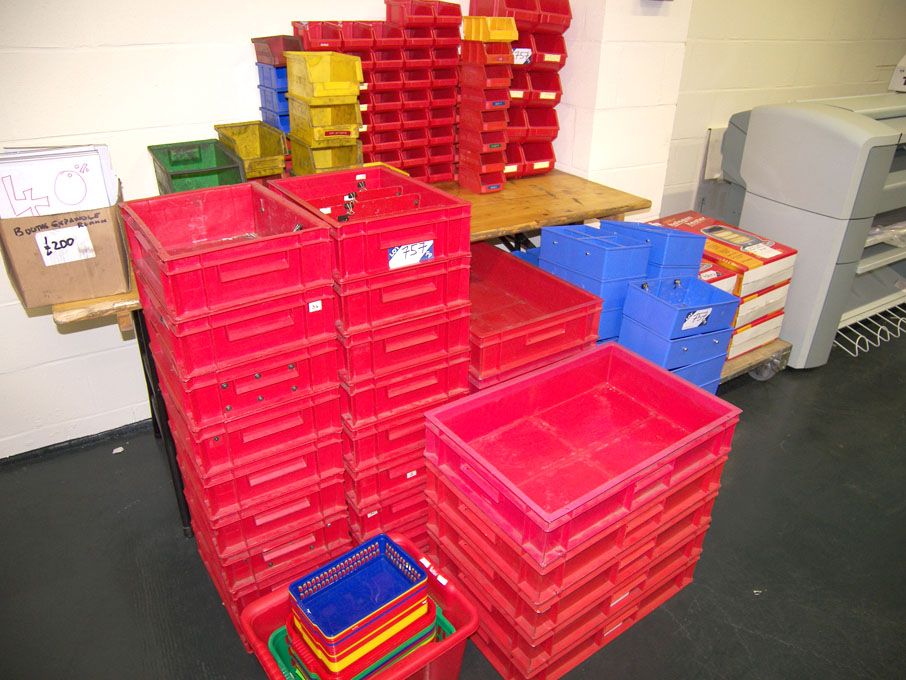 Qty various size plastic storage bins