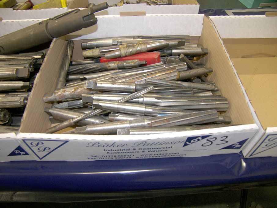 Qty HSS taper shank reamers to 1" approx