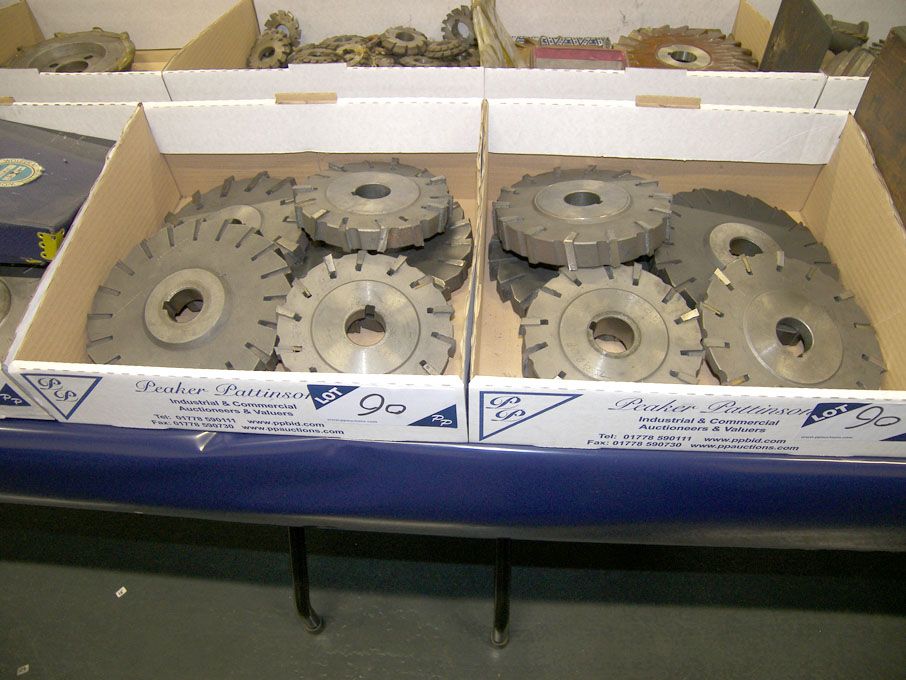 Qty HSS side & face milling cutters to 7" approx i...
