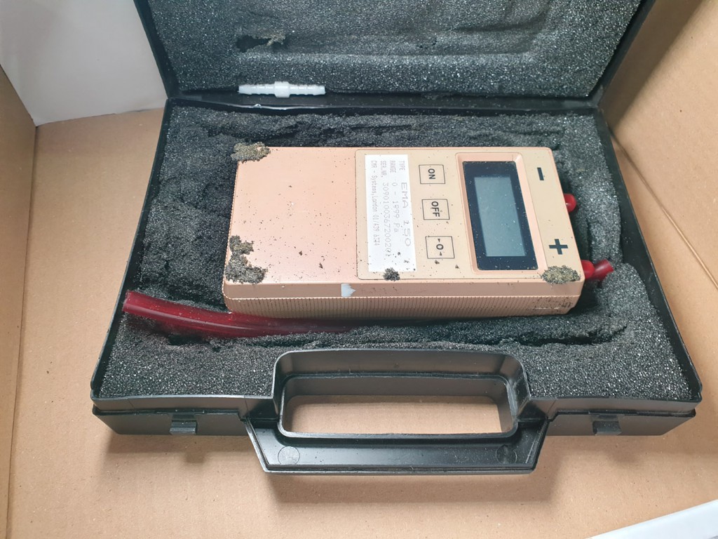 EMA 150 digital thermometer - Lot Located at: PP S...
