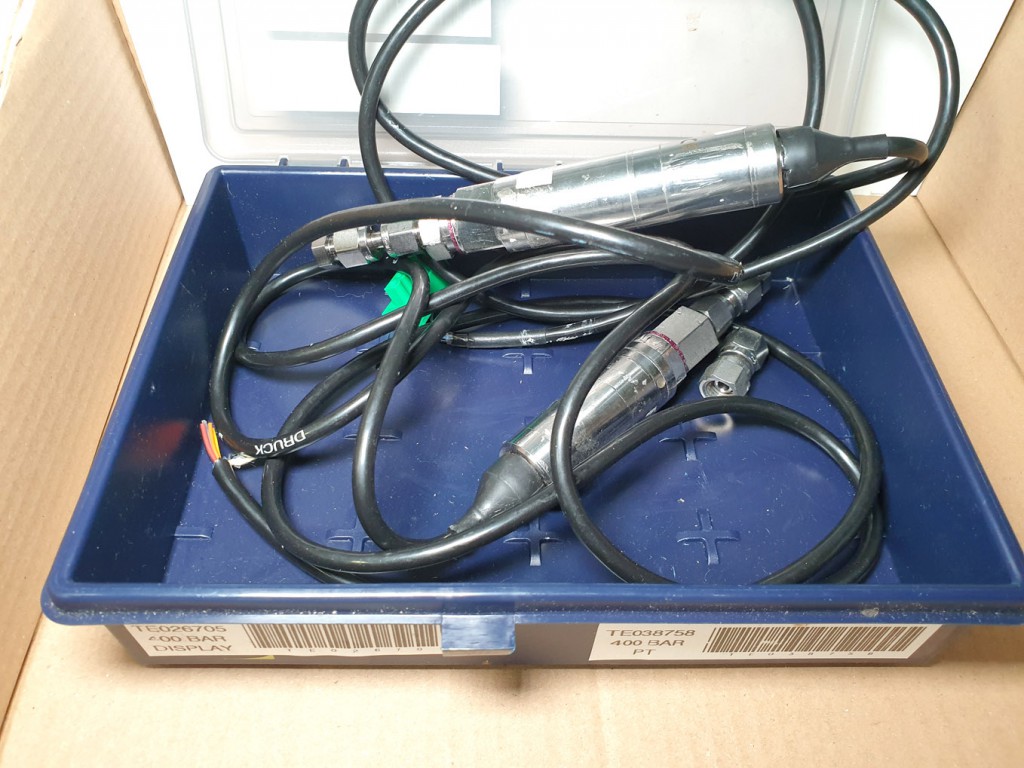 2x Druck PMP 4010 pressure valves, 9 to 32 V dc, 4...