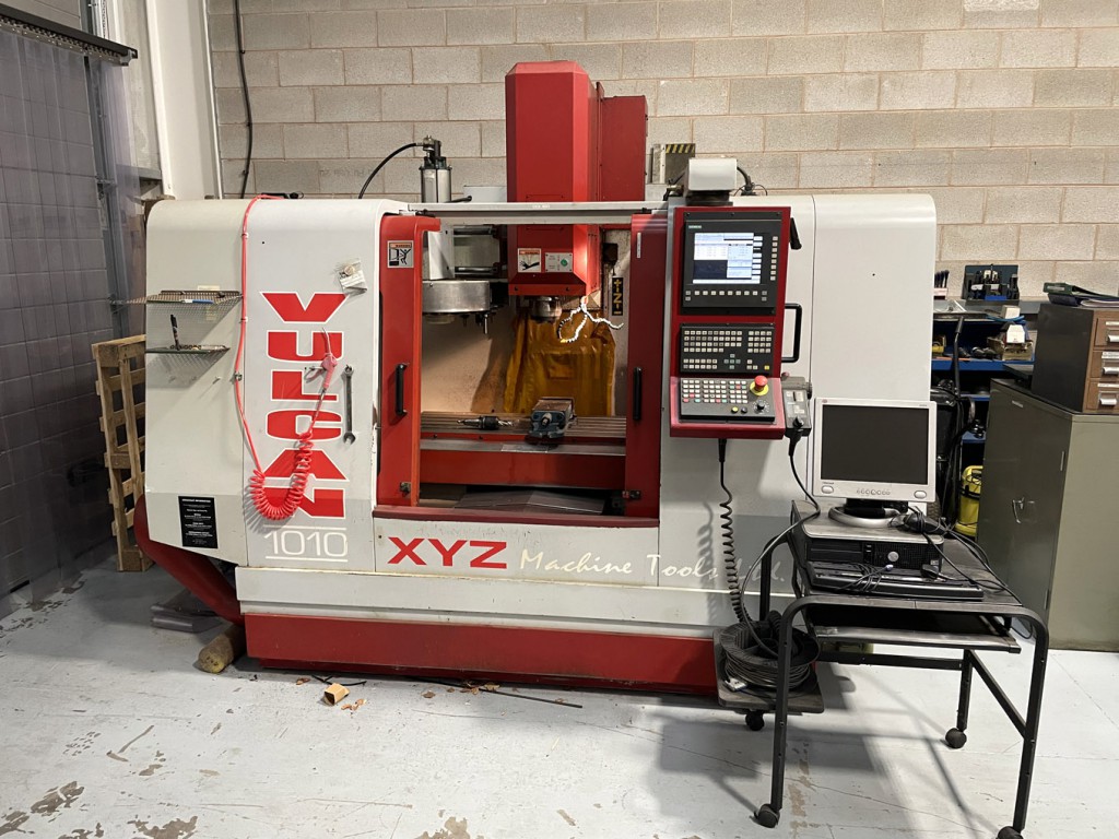 XYZ Vulcan 1010 CNC VMC, Siemens 810D Sinumerik co...