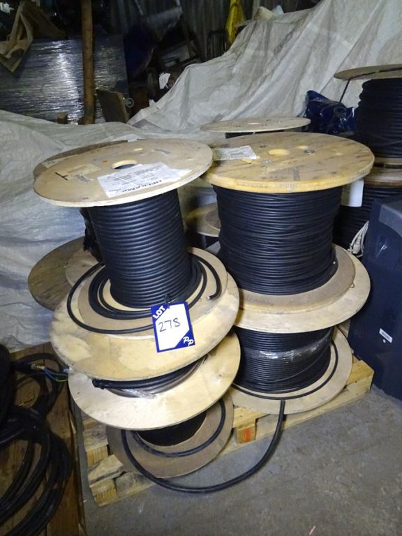 Qty various multicore cable on pallet - Located at...