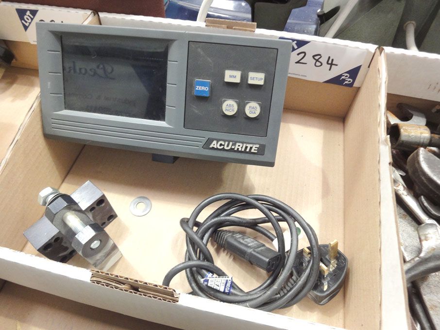 Acurite 2xD100 Euro 2 axis DRO - Lot located at:...