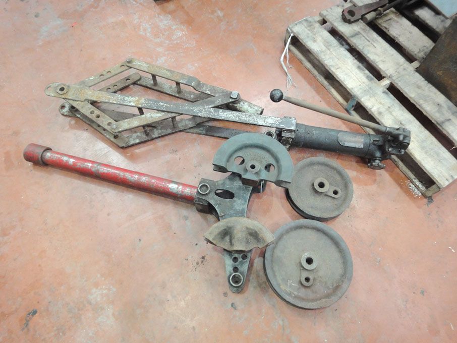 Peaker Pattinson Auctioneers Ltd