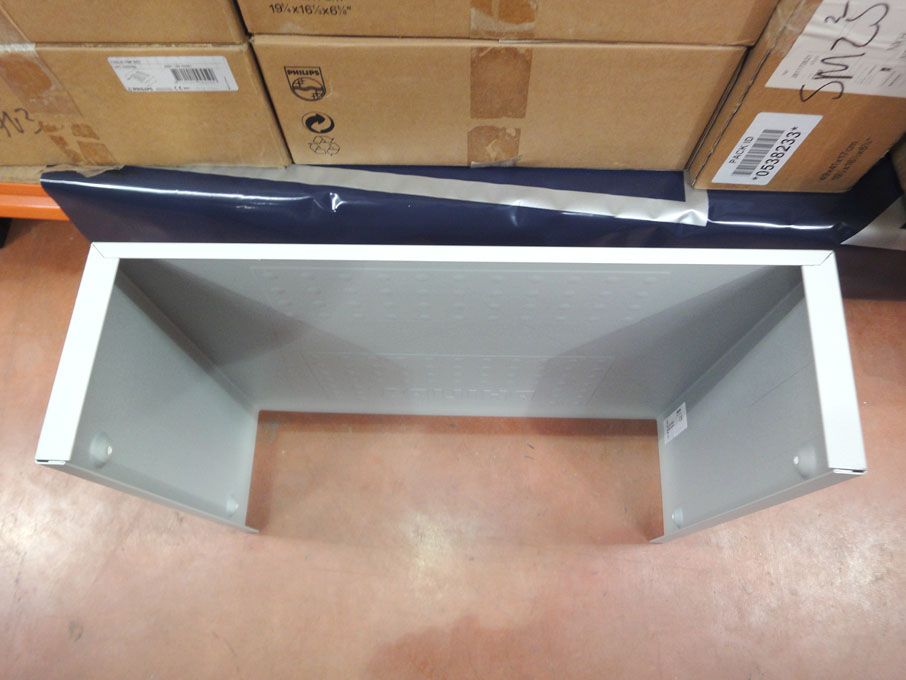 5x Philips LBC1500/00 table top sets, 490x410x170m...