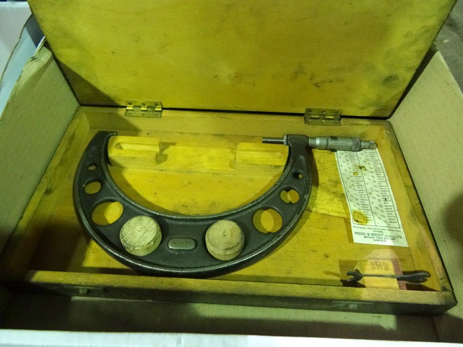 Moore & Wright 6-7" micrometer, Moore & Wright dep...