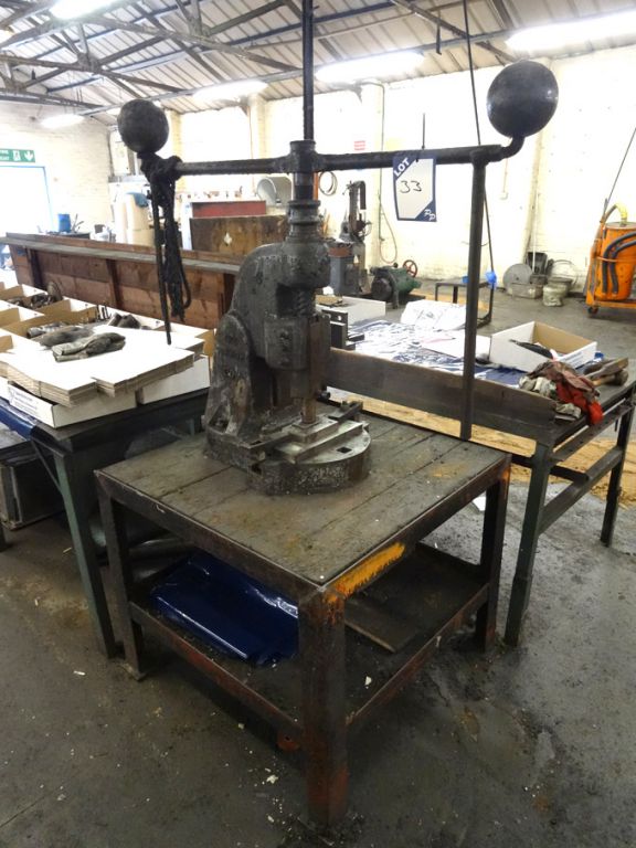 Denbigh fly press on base, 4 1/2" throat - Lot Loc...