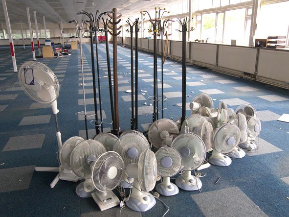 Qty various office coat hangers & 240v fans