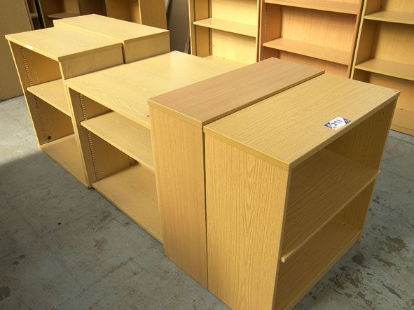 6x various office bookcases