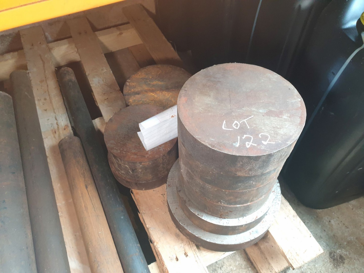 Qty various EN8 & EN36 steel billets to 230mm diam...