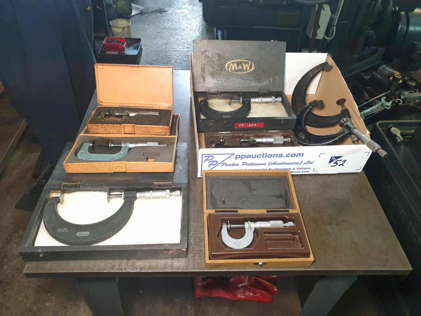 Qty various Mitutoyo, Moore & Wright micrometers t...