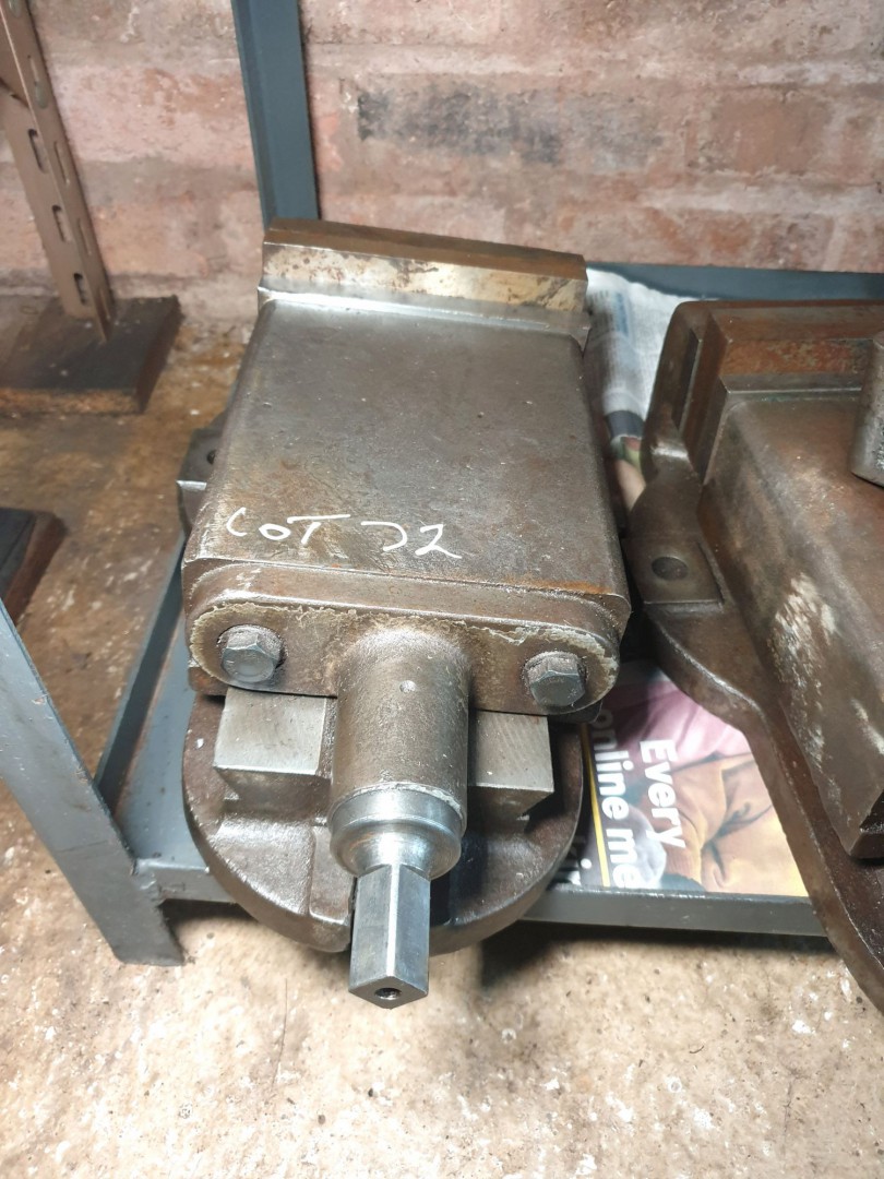 6" machine vice