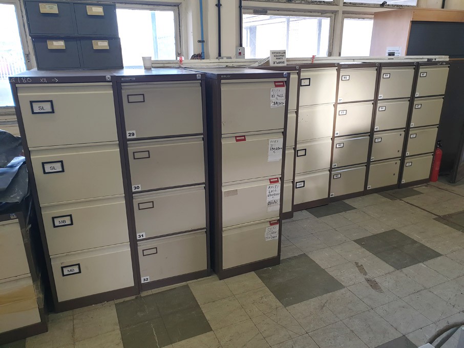 11x Bisley, Vickers Furniture etc cream & brown me...