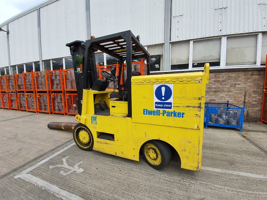 Elwell Parker ESE.260 7750kg capacity electric for...