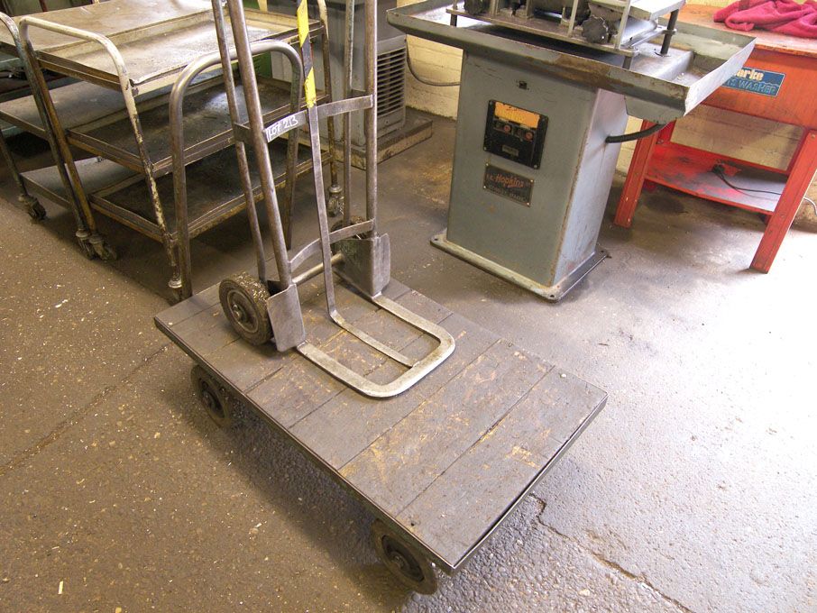 42x24" mobile trolley & 1x sack wheels