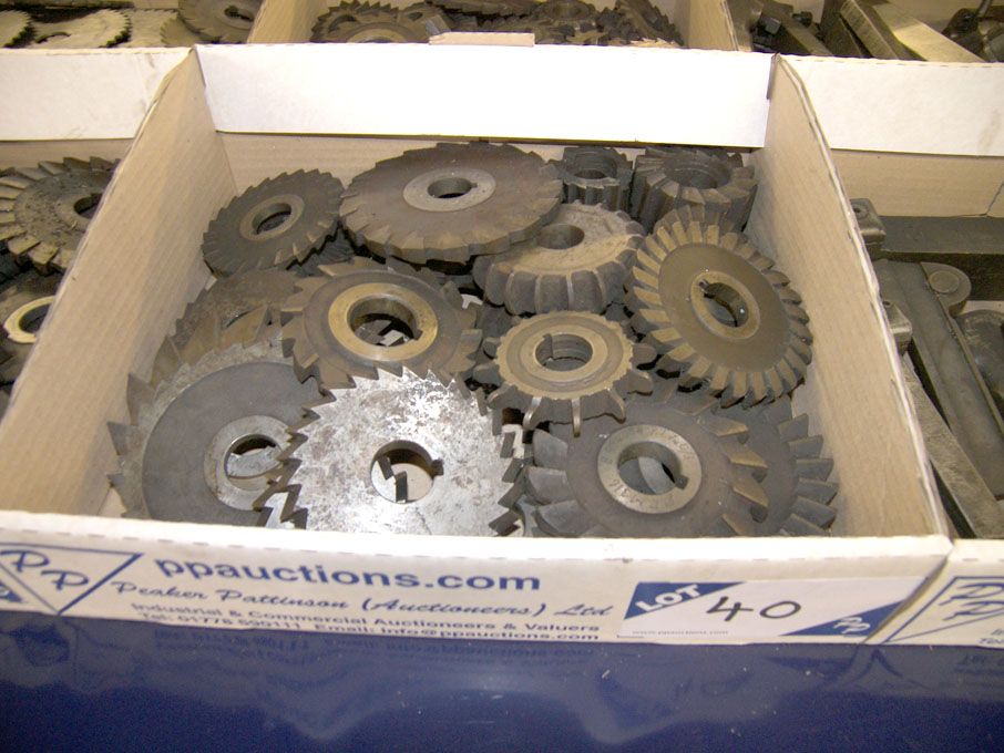 Qty HSS side & face milling cutters to 5" approx