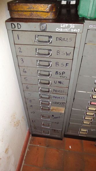 12 drawer metal tool cabinet 280x400x940mm (conten...