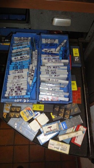 Contents of Shelf 1 inc: Large Qty WNT carbide tip...