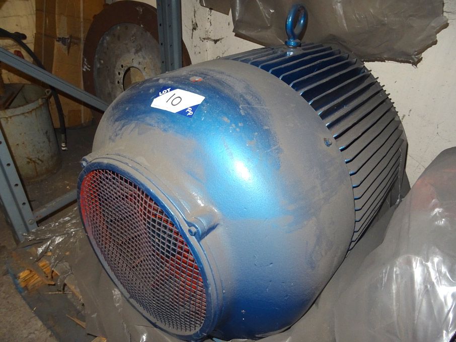 90kW electric motor on pallet