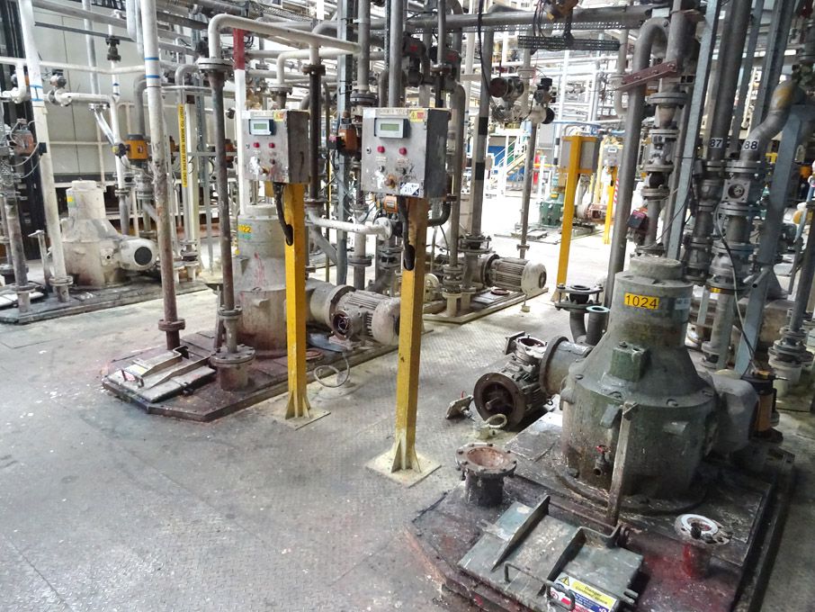 6x Highfield Gears paddle mixers, 13.5kW motors