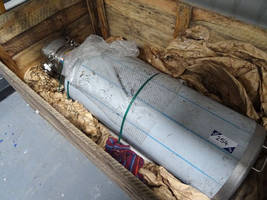APV APX lobe pump (2011) (unused)