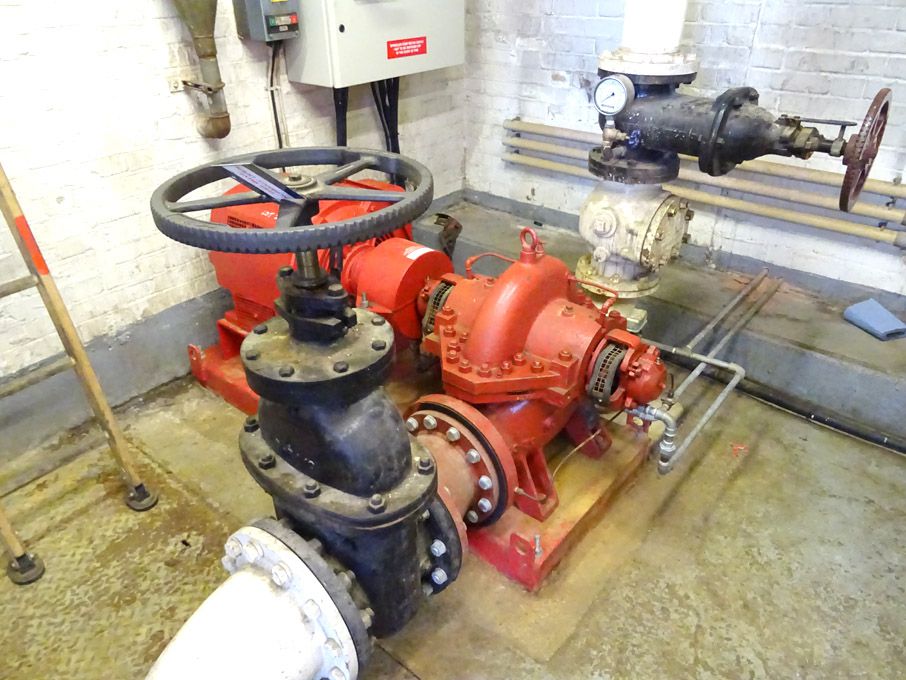 Skid mounted fire pump: SPP pump unit coupled to T...