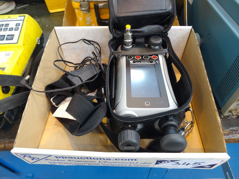 Druck DP1 611-07G hand held pressure calibrator (2...