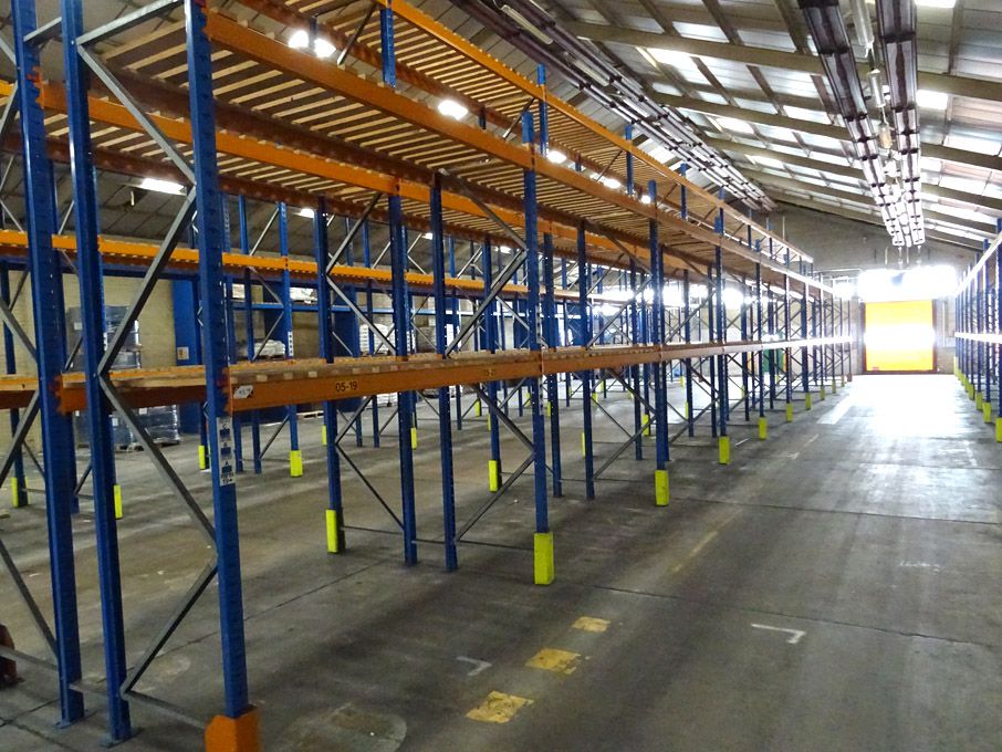 10 bays Apex 12 heavy duty boltless storage rackin...