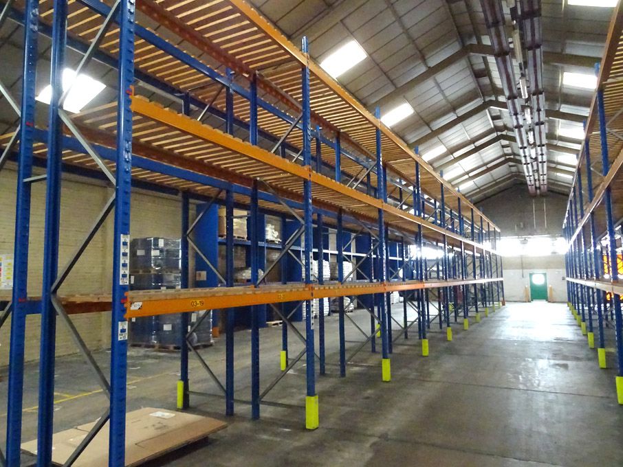 10 bays Apex 16 heavy duty boltless storage rackin...