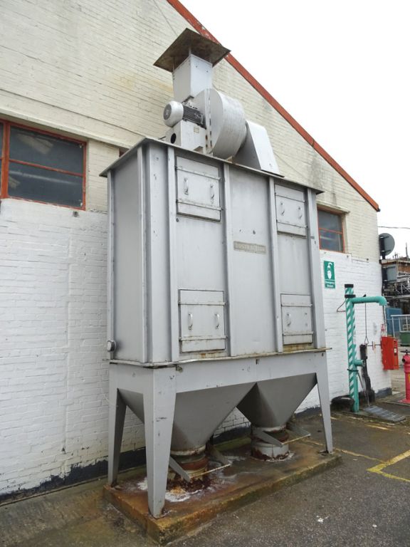 Dustraction twin bag dust extraction unit