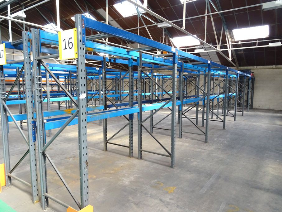 7 bays Dexion Speedlock M heavy duty boltless pall...