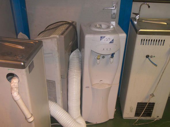 Creda air conditioning unit & 7x water dispensers