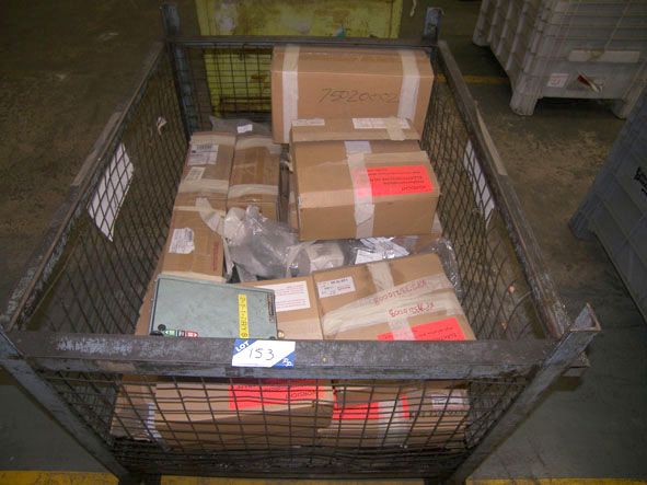 Qty electrical spares - see list Box 3A (downloads...