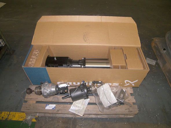 Grundfos bare shaft pump & Qty various Gemo pumps...
